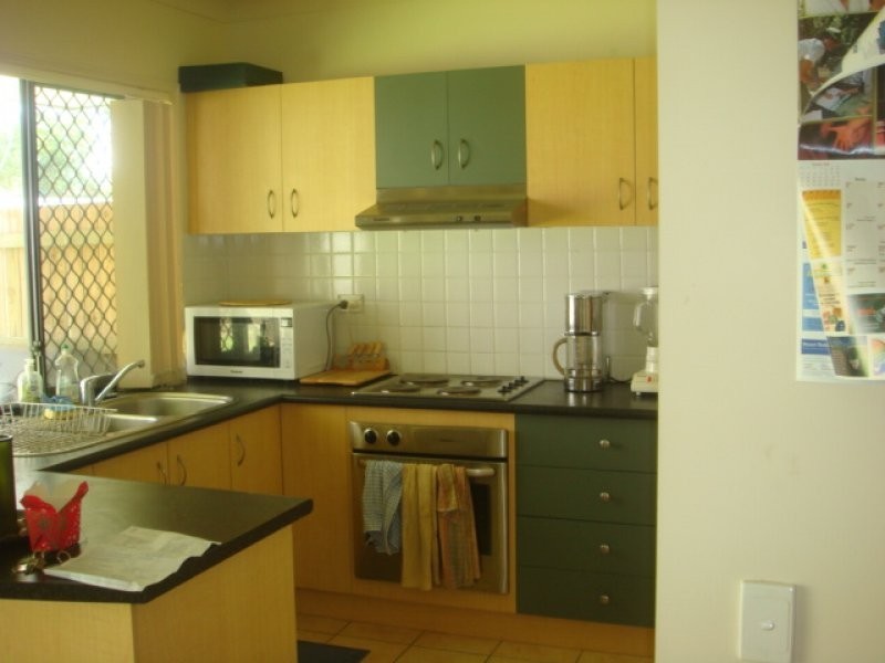 20 BROWN STREET, Labrador QLD 4215