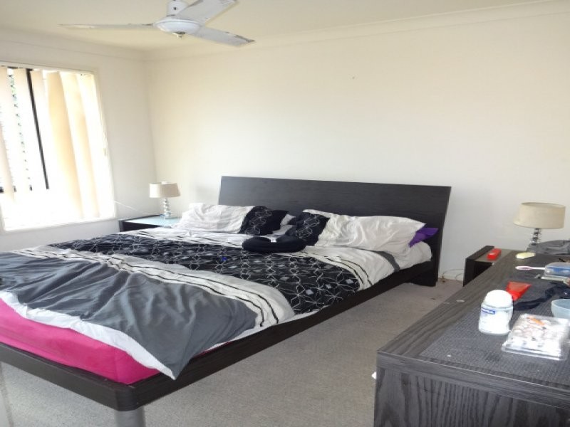 20 BROWN STREET, Labrador QLD 4215