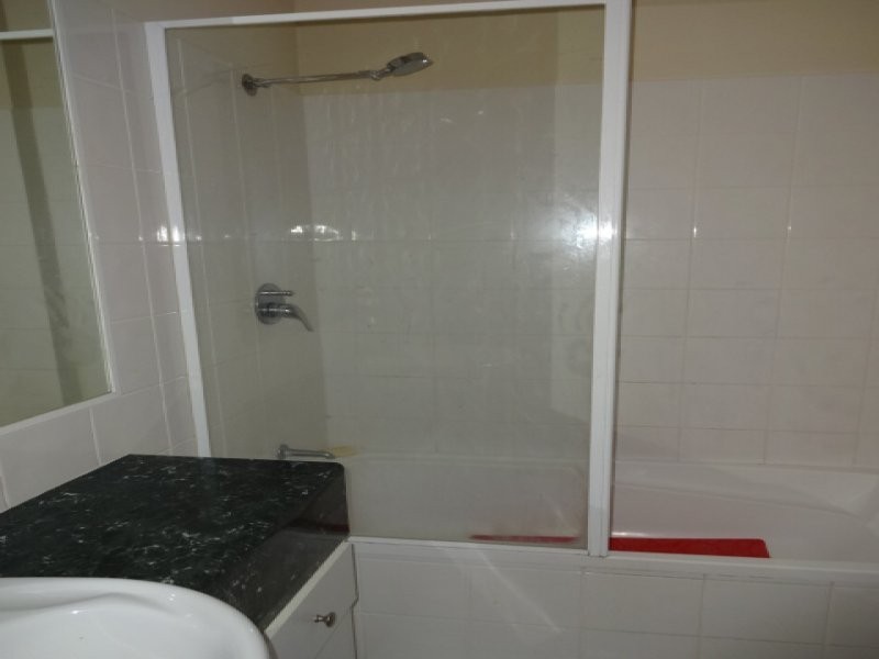 20 BROWN STREET, Labrador QLD 4215