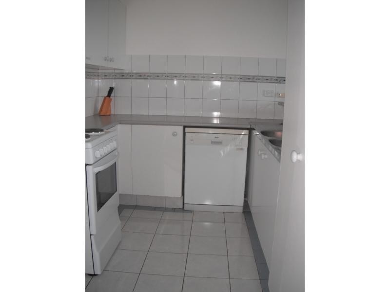 13 FAIRWAY DRIVE, Clear Island Waters QLD 4226