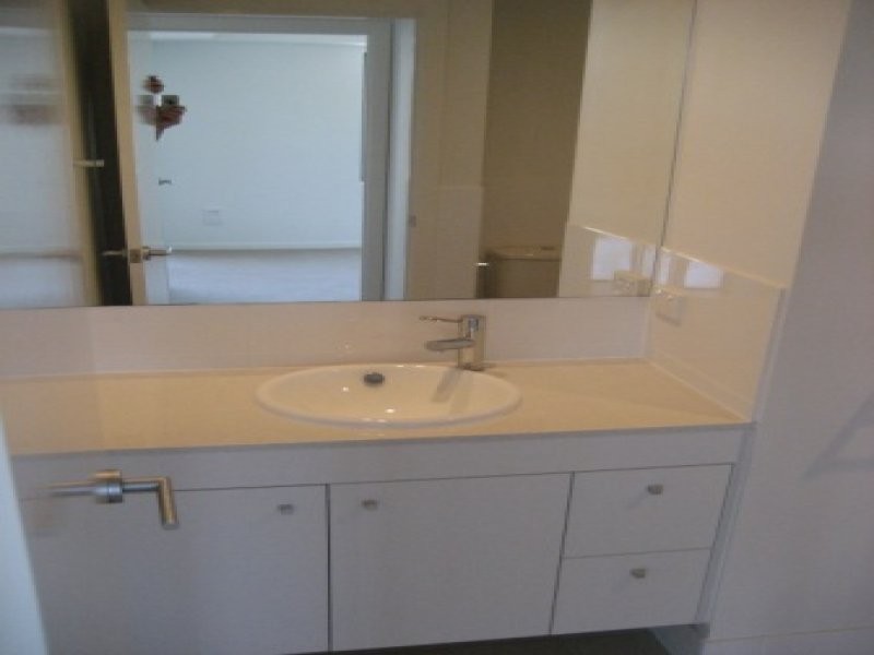 16 Surbiton Court, Carindale QLD 4152