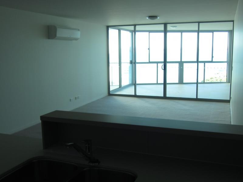 14 Oxley Ave, Woody Point QLD 4019