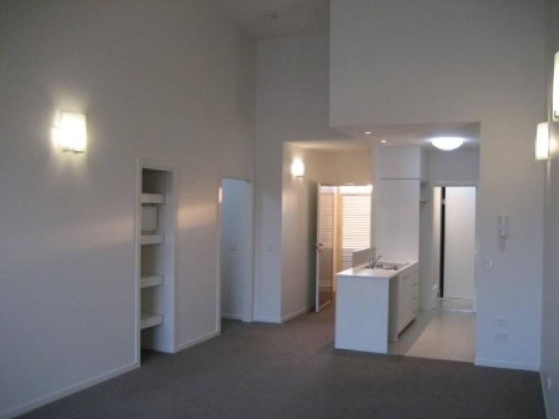 16 Surbiton Court, Carindale QLD 4152