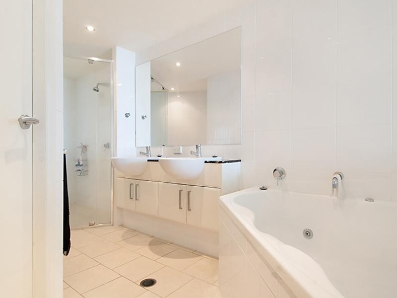 38-44 Queen St,, Caloundra QLD 4551