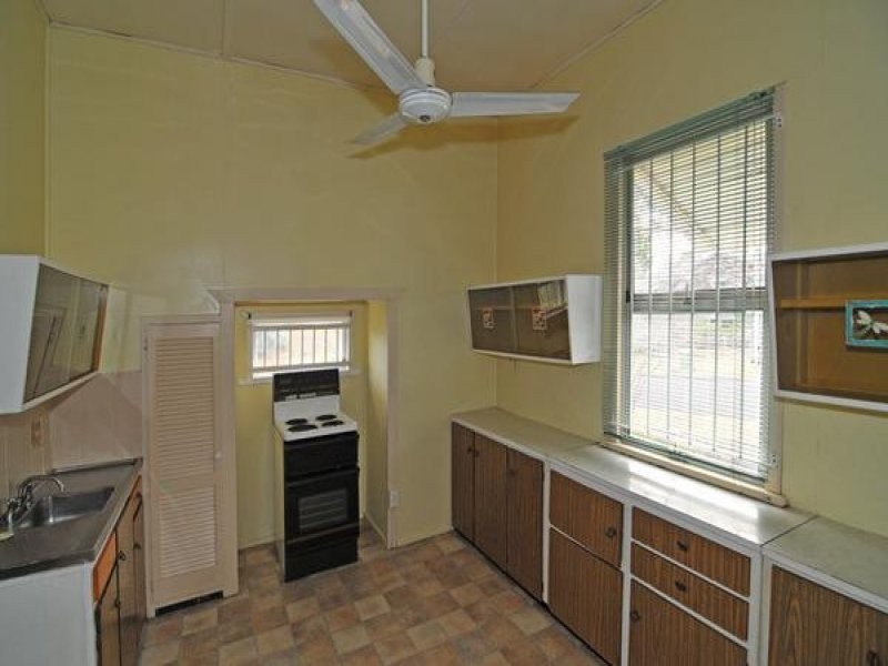 43 Hill Street, North Ipswich QLD 4305