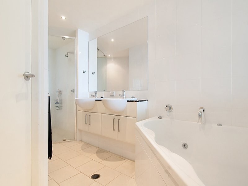 38-44 Queen St,, Caloundra QLD 4551