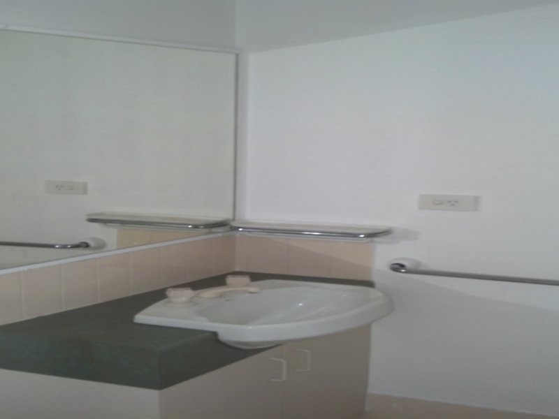 17 Santa Cruz Blvd, Clear Island Waters QLD 4226