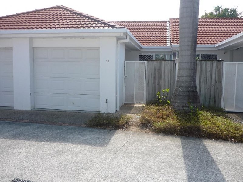 Ashmore QLD 4214