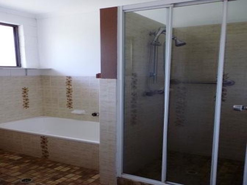 52 Crawford Drive, Dundowran QLD 4655