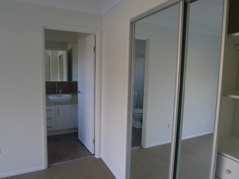 35 Hamilton Road, Moorooka QLD 4105