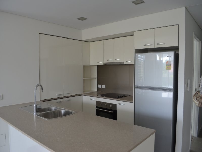 40 Carl Street, Woolloongabba QLD 4102