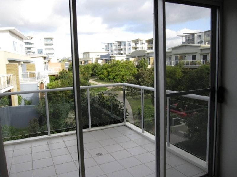 42 Arbour Avenue, Robina QLD 4226