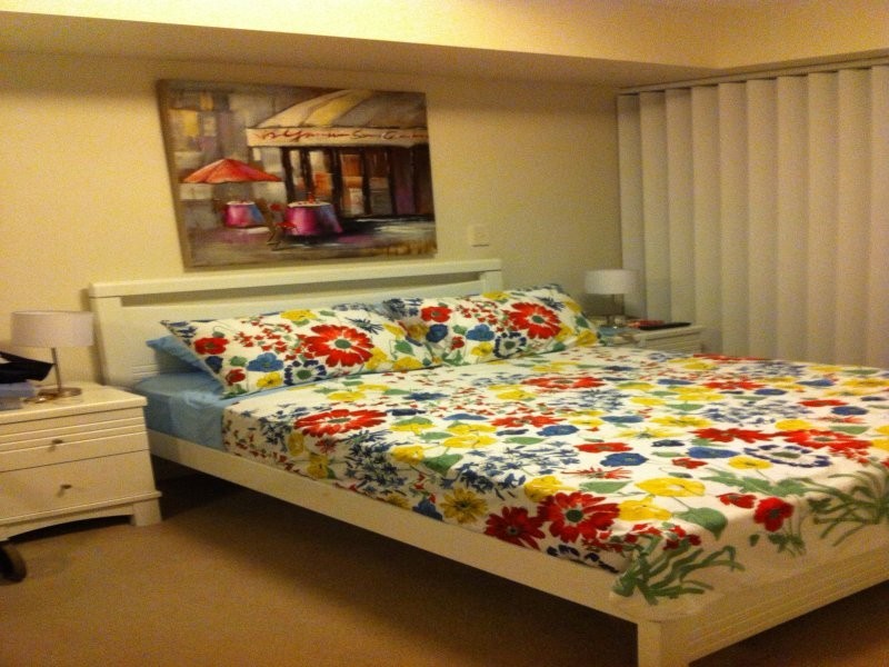 2716 Surbiton Court, Carindale QLD 4152