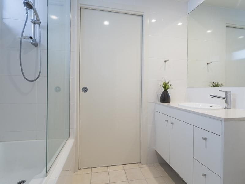 16 Surbiton Court, Carindale QLD 4152