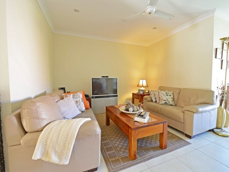 20 BROWN STREET, Labrador QLD 4215