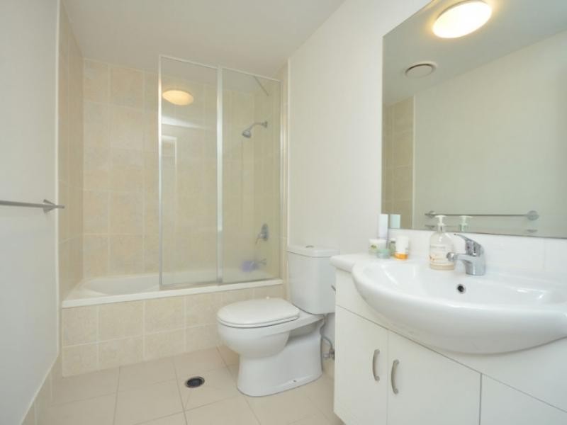 27 Berwick St, Fortitude Valley QLD 4006