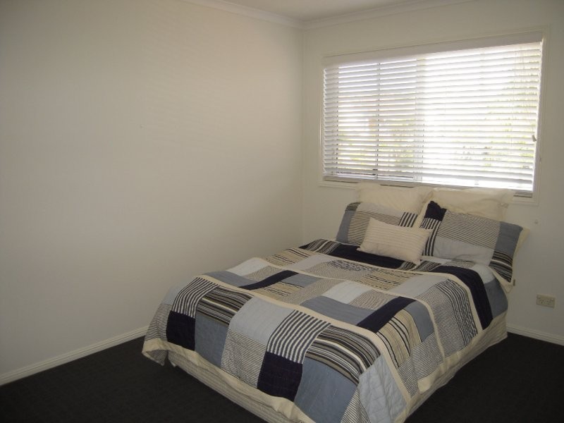 643 Pine Ridge Road, Biggera Waters QLD 4216
