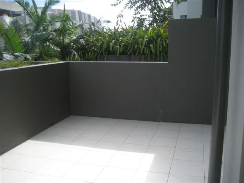 16 Surbiton Court, Carindale QLD 4152