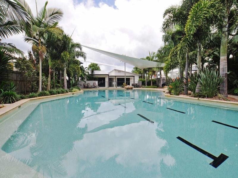 16 Surbiton Court, Carindale QLD 4152