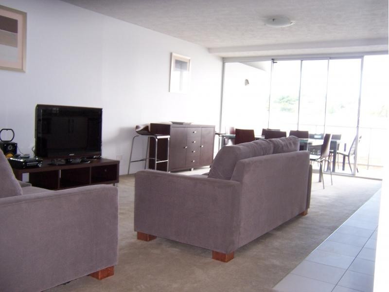 1 Ella St, Newstead QLD 4006