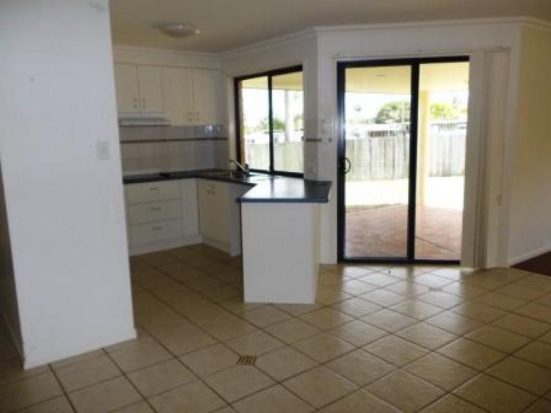 24 Arlington Drive, Kawungan QLD 4655