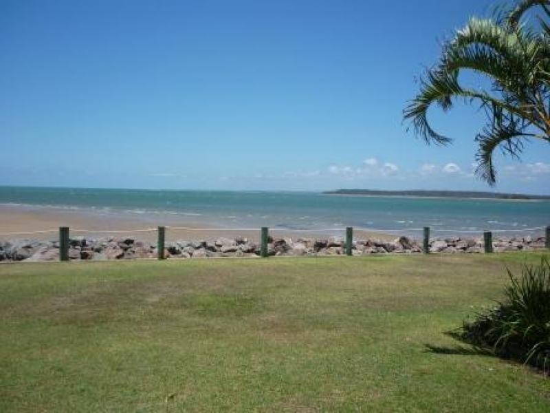 17 Buccaneer Drive, Urangan QLD 4655