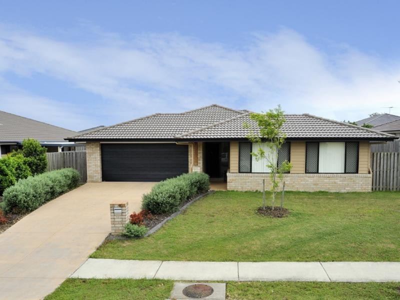 12 Clementine Street, Bellmere QLD 4510