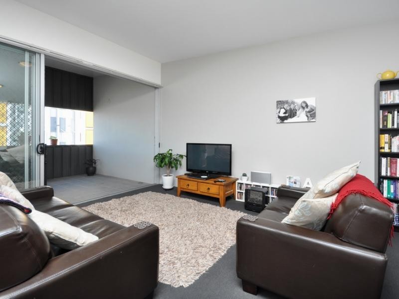 28 Masters St, Newstead QLD 4006