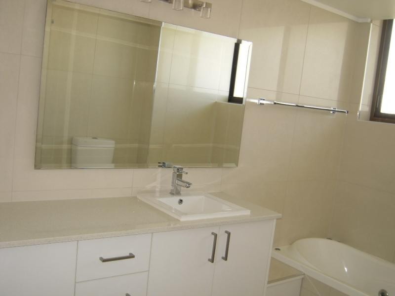 80 The Esplanade, Surfers Paradise QLD 4217