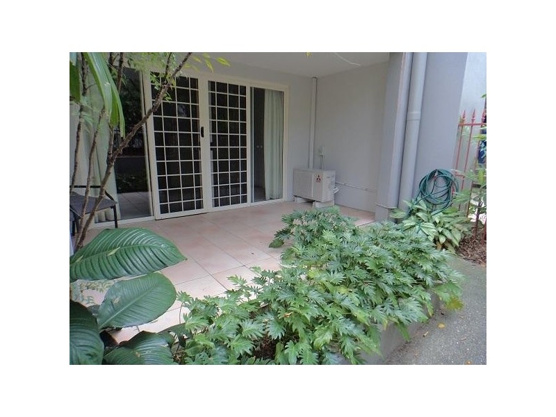 176 Sydney, New Farm QLD 4005