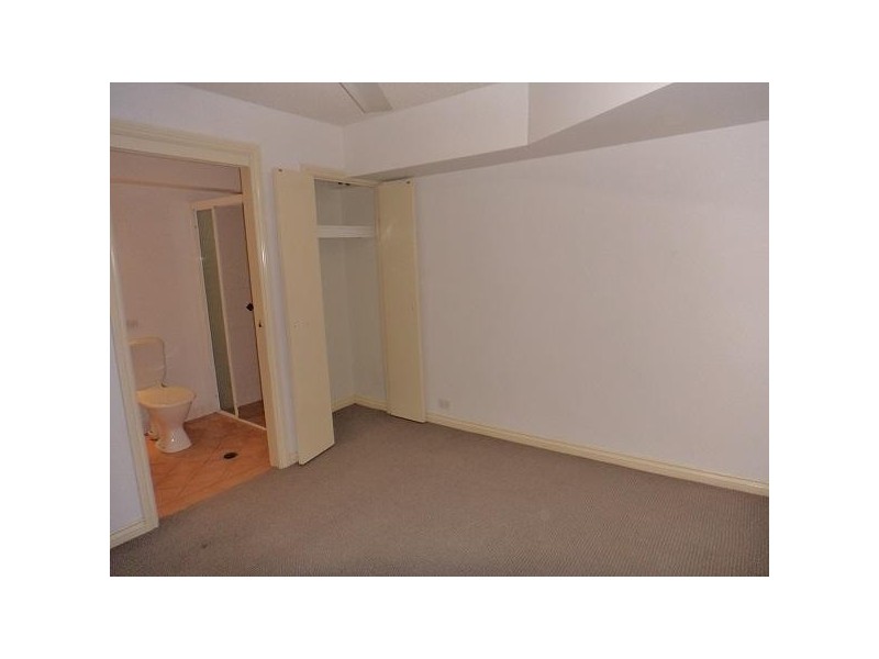 176 Sydney, New Farm QLD 4005