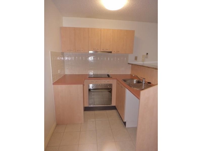 176 Sydney, New Farm QLD 4005