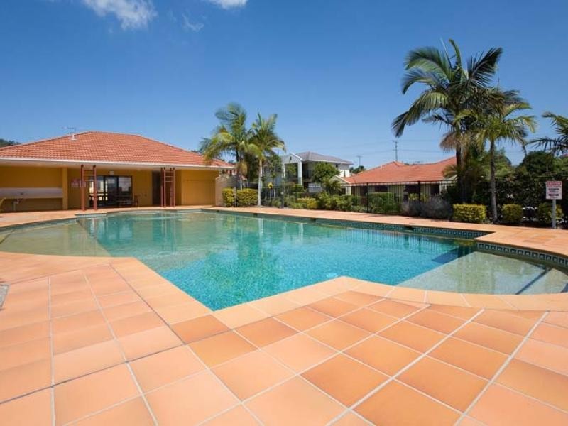 110 Scrub Rd, Carindale QLD 4152