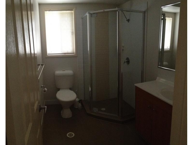 3 Johnston St, Carina QLD 4152