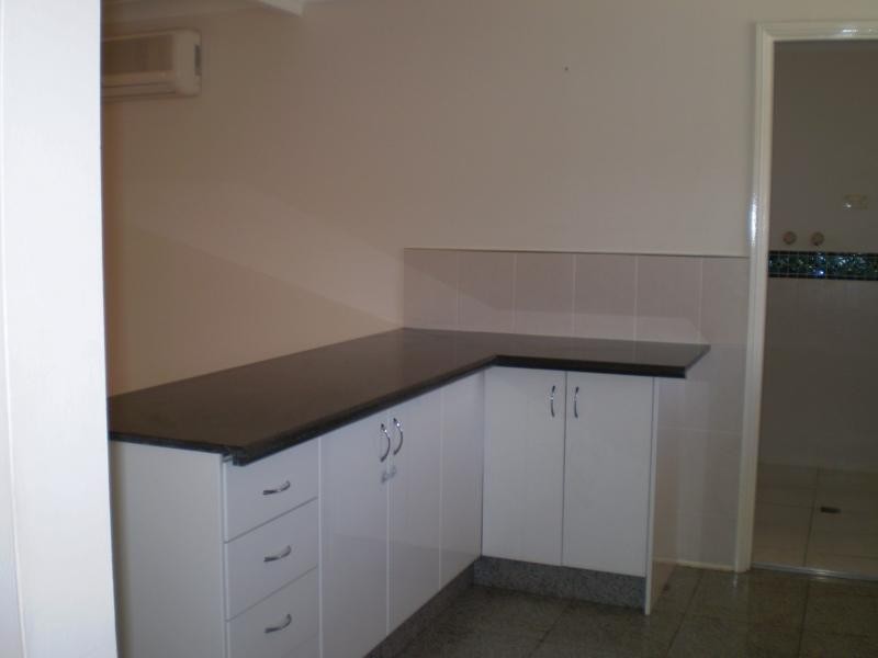 601 Pine Ridge Road, Biggera Waters QLD 4216