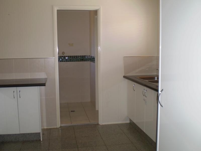 601 Pine Ridge Road, Biggera Waters QLD 4216