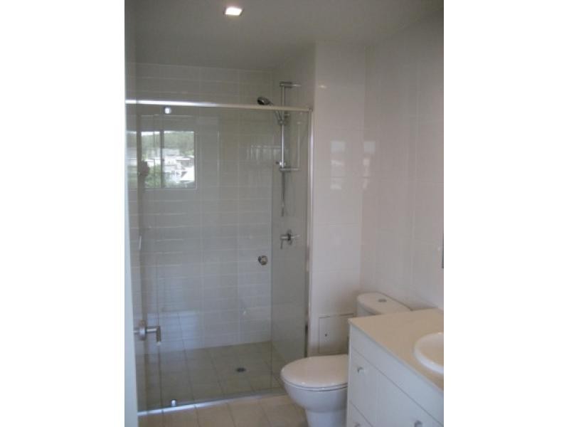 16 Surbiton Court, Carindale QLD 4152