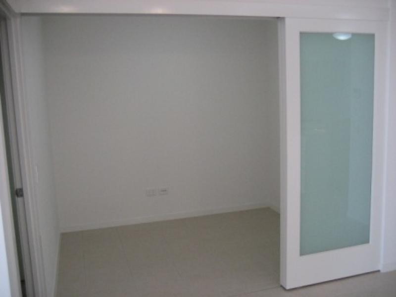 16 Surbiton Court, Carindale QLD 4152