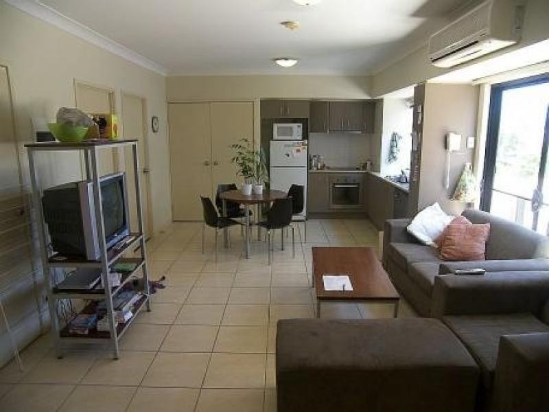 1848 Logan Road, Upper Mount Gravatt QLD 4122