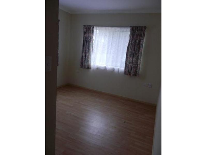 2 Prince St, Urangan QLD 4655