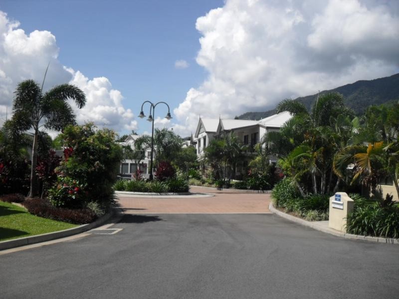 434-446 Kamerunga Rd, Redlynch QLD 4870