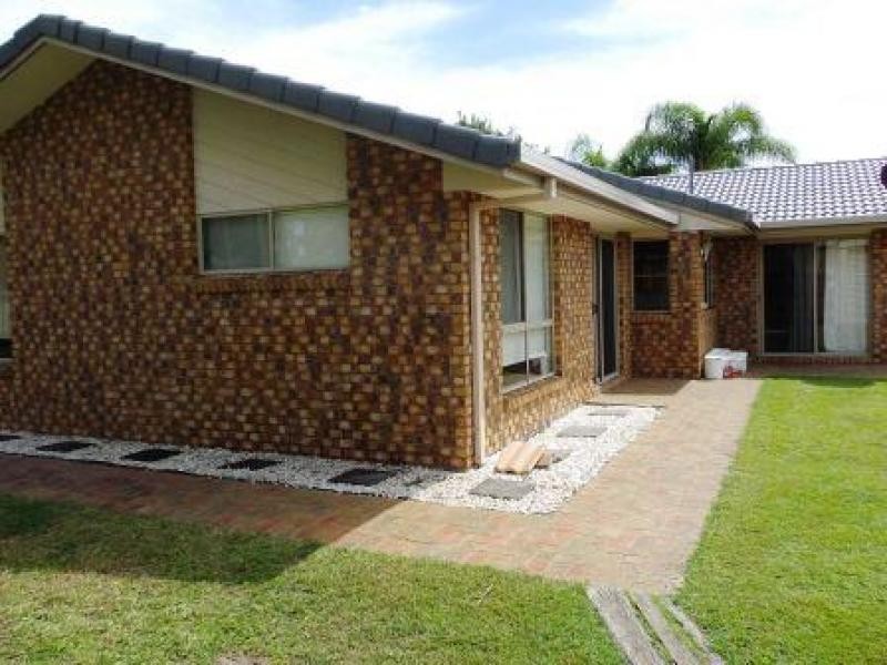 5 KENTIA CRT, Kawungan QLD 4655