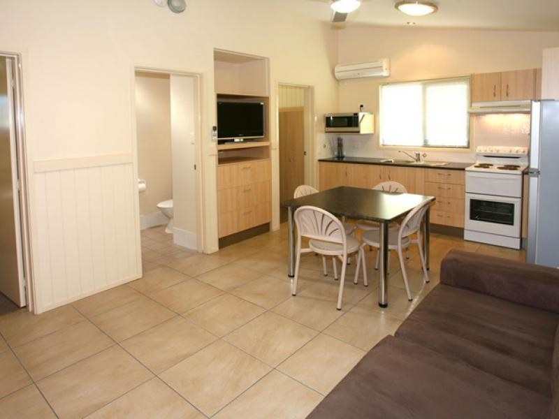 10 Holmead Road, Eight Mile Plains QLD 4113