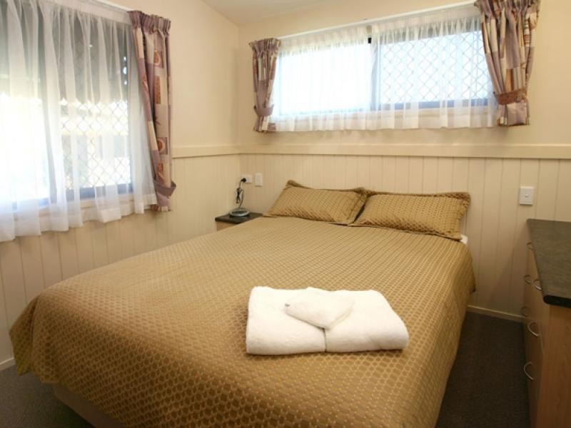 10 Holmead Road, Eight Mile Plains QLD 4113