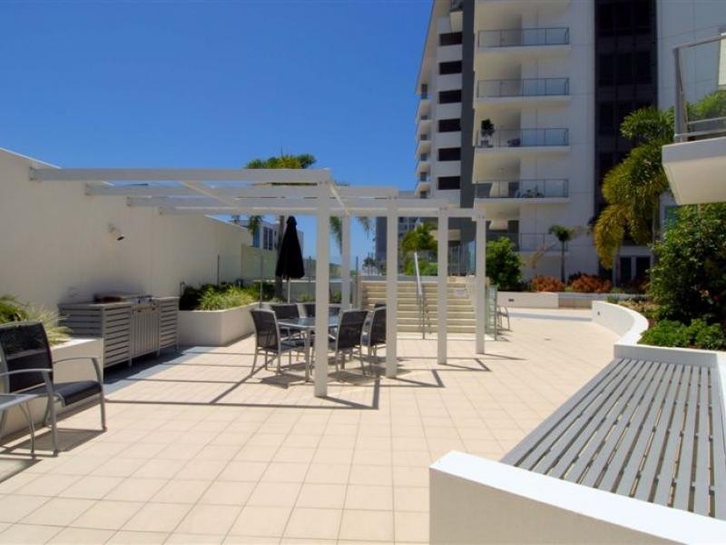 1 Duporth Avenue, Maroochydore QLD 4558