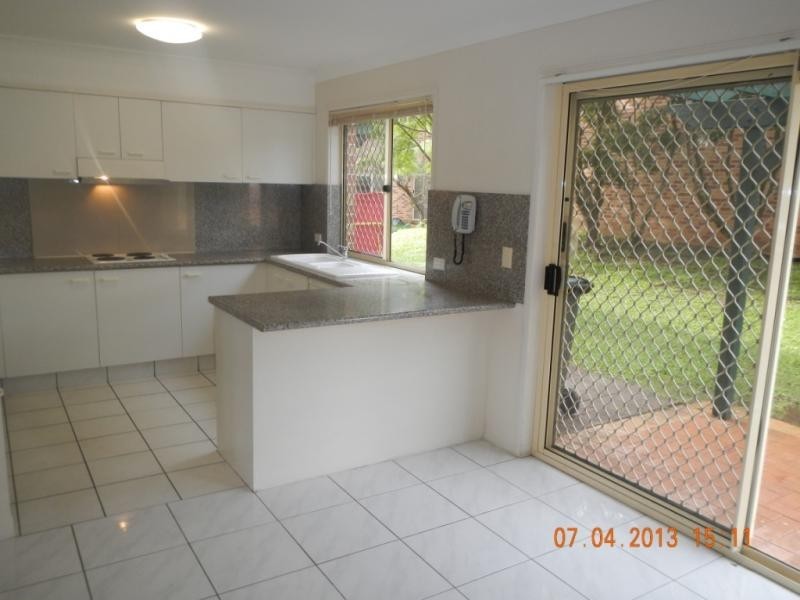 32 Riverview Rd, Nerang QLD 4211