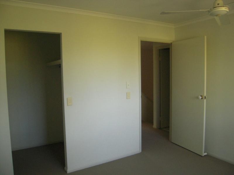 643 Pine Ridge Road, Biggera Waters QLD 4216