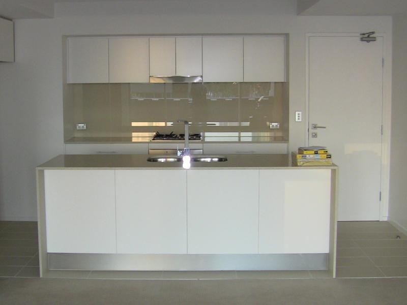 53 Darrambal, Chevron Island QLD 4217