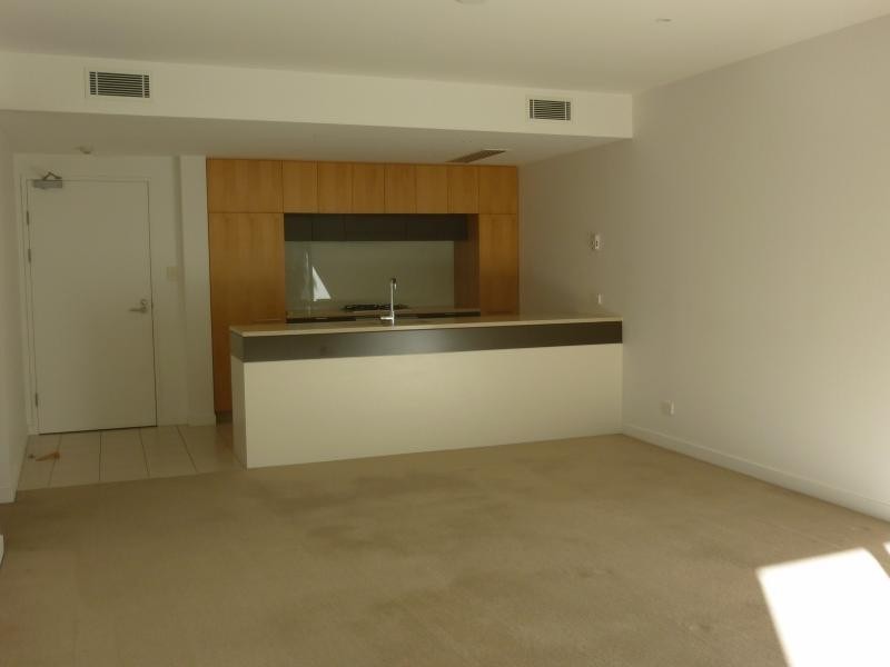 10 Pidgeon Close, West End QLD 4101