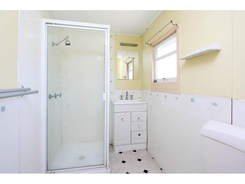 43 Hill Street, North Ipswich QLD 4305